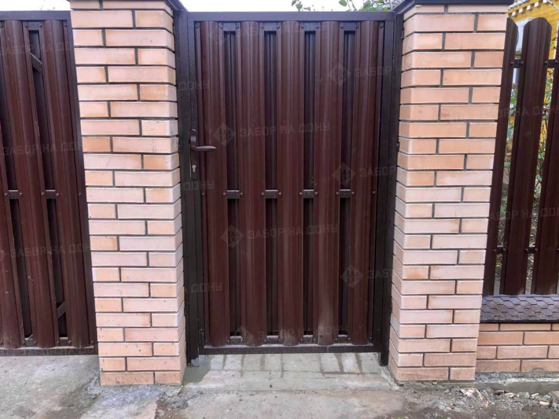 Калитка из евроштакетника  в Абинске