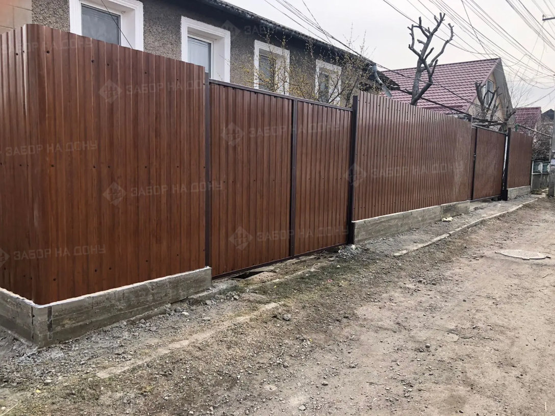 Распашные ворота из профлиста  в Абинске